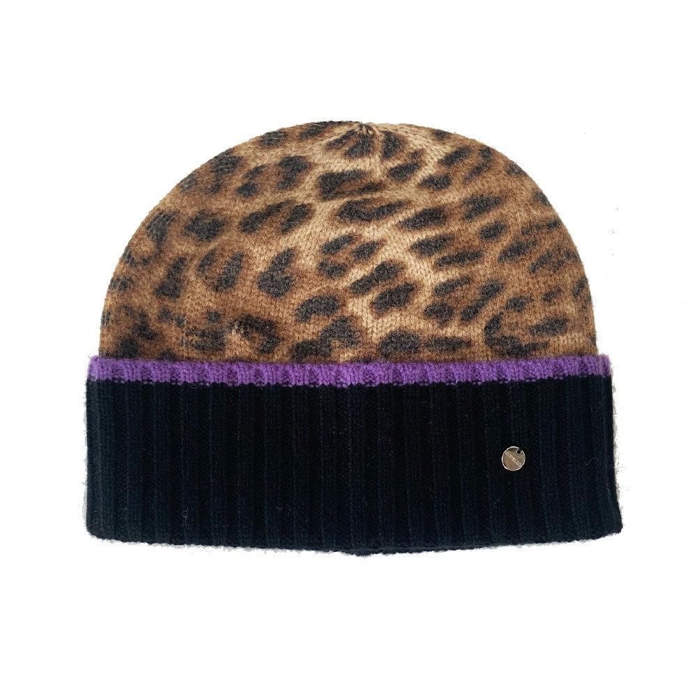 Strickmütze mit Leo Print