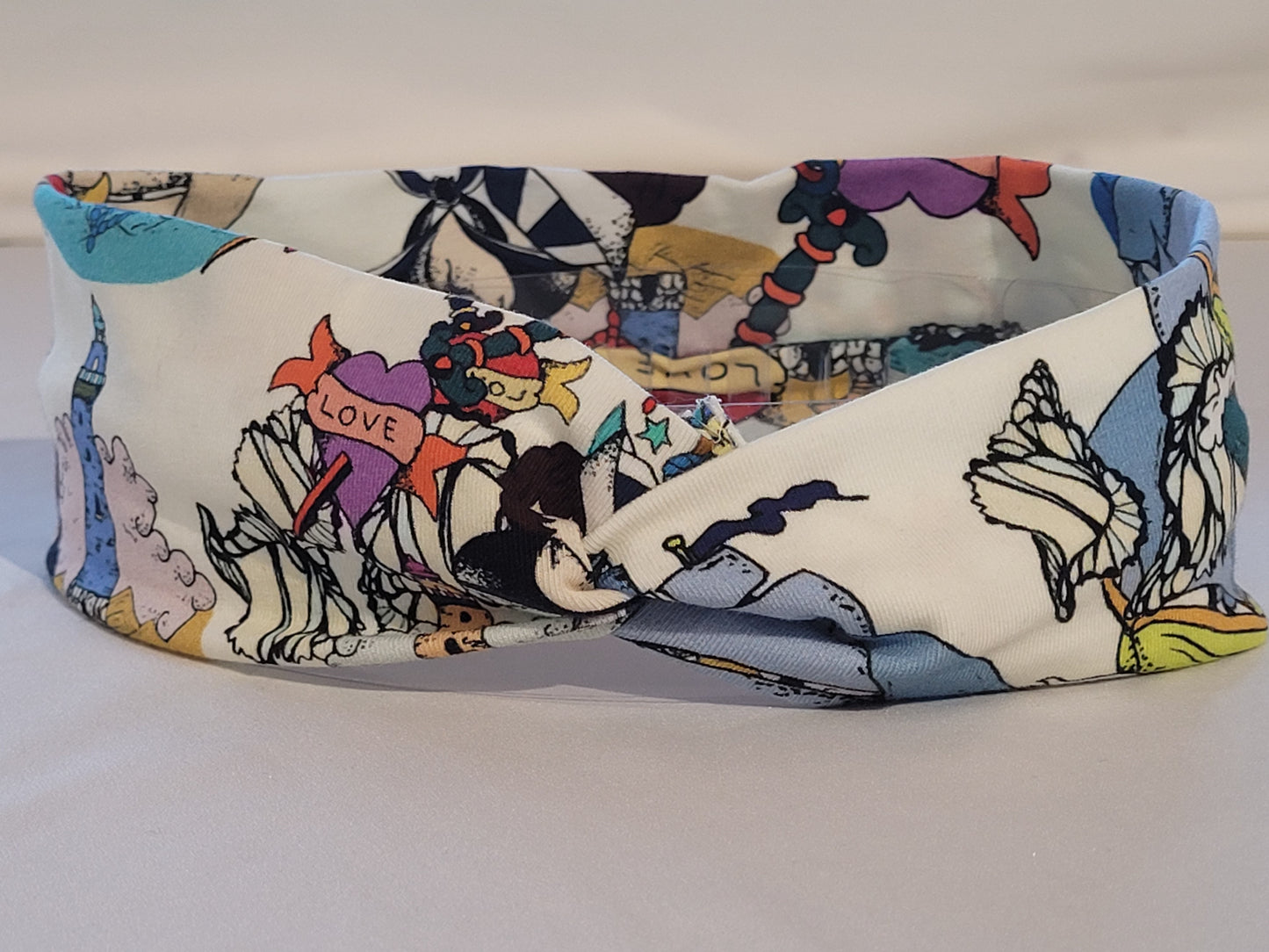 Bunt bedrucktes Haarband mit maritimen Motiven