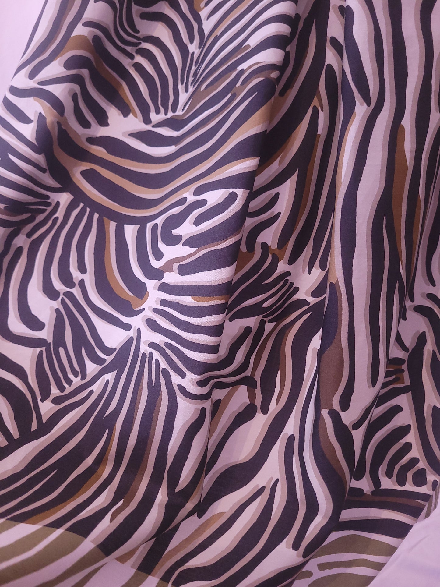 Weiter Rock "Zebra"